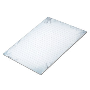 冬の霜の降りたテーマで氷の並んだ ノートパッド