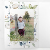 冬の霜の降りた紅葉シックなクリスマス4フォトカード 三つ折り招待状 (内部最初)