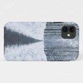 冬の霧の森の道の風景 Case-Mate iPhoneケース (裏面(横))