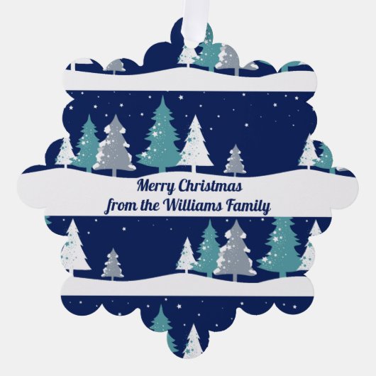 冬の青い木々のパーソナライズされたクリスマスプレゼント オーナメントカード (正面)