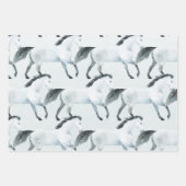 冬の青い雪の白馬 ラッピングペーパーシート (正面)