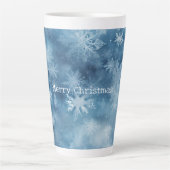 冬の青の白い雪の結晶クリスマス カフェラテマグ (正面)