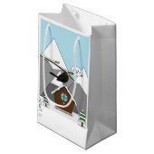 冬の風景で歌うハッピーブラックバード スモールペーパーバッグ (正面アングル)