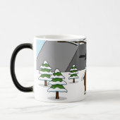 冬の風景で歌うハッピーブラックバード モーフィングマグカップ (左)