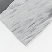 冬の風景と木、黒と白 – アート フリースブランケット (角)