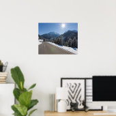 冬の風景を通る牧歌的な空の道路、2 ポスター (ホームオフィス)