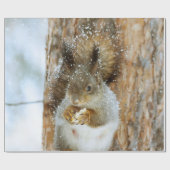 冬の風景内のかわいいリス ラッピングペーパー (フラット)