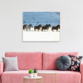 冬の馬のドライブで隠れ家の牧場 キャンバスプリント (インサイチュ (リビング))
