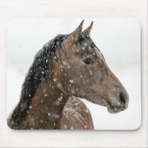 冬の馬 マウスパッド