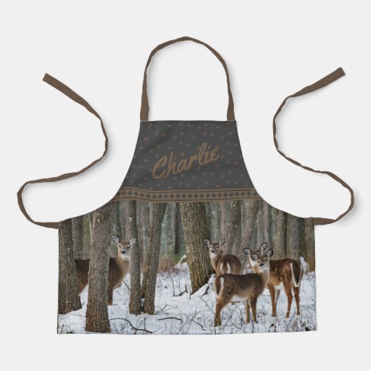 冬の鹿とピネコン エプロン (正面)