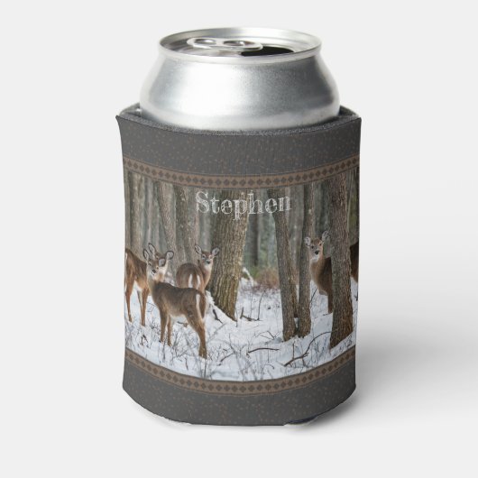 冬の鹿とピネコン 缶クーラー (缶裏面)