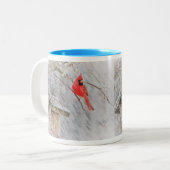 冬の（鳥）ショウジョウコウカンチョウのマグ ツートーンマグカップ (正面左)