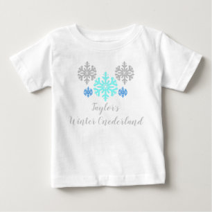 冬のOnederland 1st誕生日ベビーTシャツ ベビーTシャツ