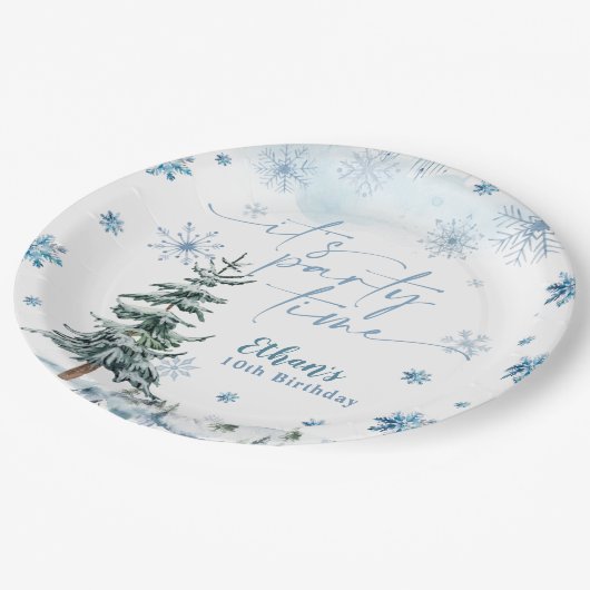 冬はパーティーの誕生日だ ペーパープレート (アングル)