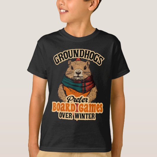 冬よりボードゲームが好きなグラウンドホッグ Tシャツ (正面)