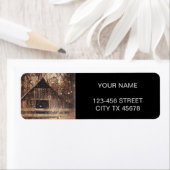 冬初期の雪カントリールーラルオールドバーン ラベル (インサイチュ)