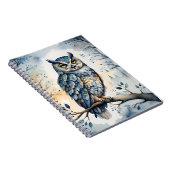 冬威厳のある林に生息するフクロウ ノートブック (右側)