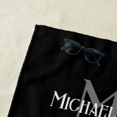 冬威厳のある雪フクロウモノグラム名前をカスタムする ビーチタオル (インサイチュ)