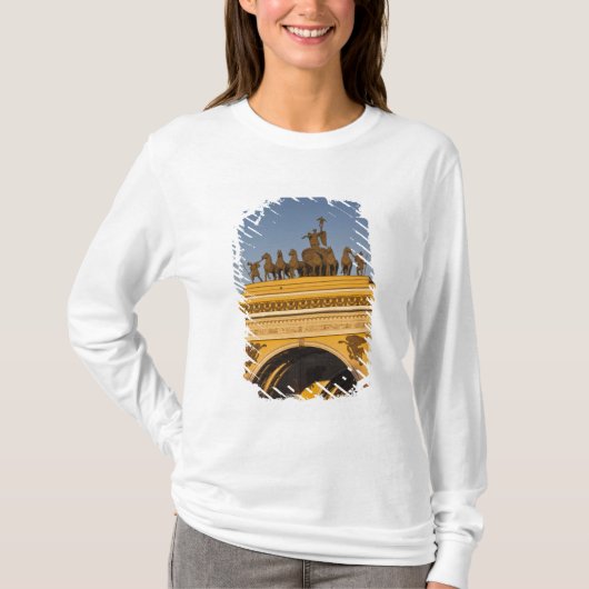 冬宮広場凱旋門, 夕焼け Tシャツ (正面)