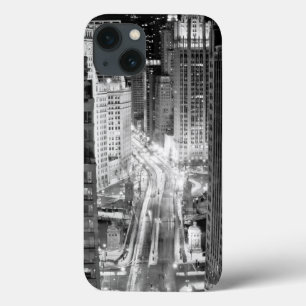 冬後のシカゴのミシガン州の北の道 iPhone 13ケース
