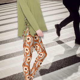 冬焼けオレンジ色の卵花 レギンス