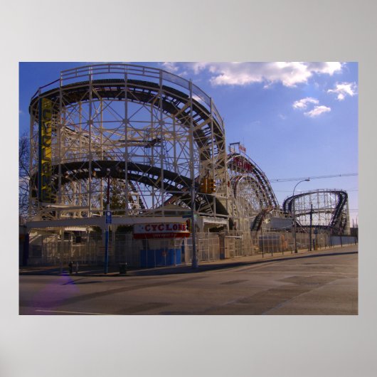 冬眠のサイクロン ポスター (正面)