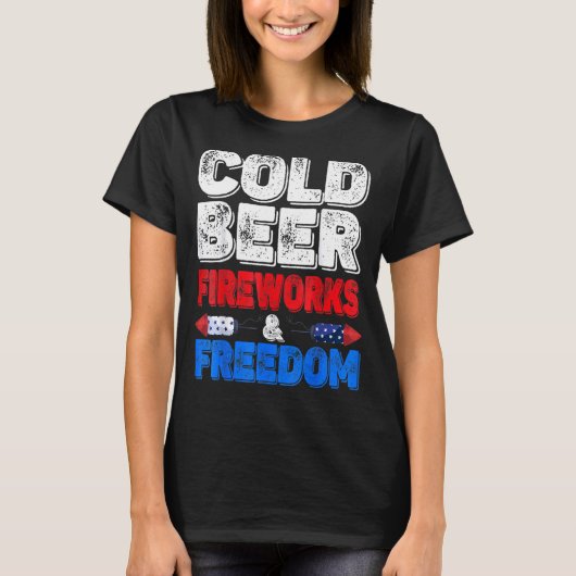 冷たいビール花火と7月Merica Uの自由4 Tシャツ (正面)