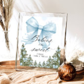 冷たい外の冬のブルーボウベビーは甘い ポスター