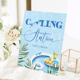 冷却ステーションのプールの誕生日パーティー 台座サイン