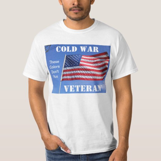 冷戦の退役軍人のTシャツ041814 Tシャツ (正面)