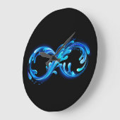 冷清な透明な水の無限のシンボル ラージ壁時計 (傾斜)