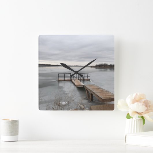 凍ってい波止場 スクエア壁時計 (ホーム)
