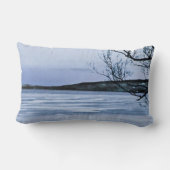 凍ってい湖 ランバークッション (裏面)