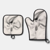凍ってい:抽象芸術グレー、白、および黒 鍋つかみ&鍋敷きセット (正面)
