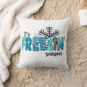 凍てつくような寒い雪の結晶の冬の休日 クッション (ブランケット)