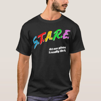 凝視して私を見て注意おもしろいシーカーデザイン Tシャツ