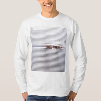 凝視のPryer Tシャツ