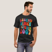 凡例2007年10月以来ヴィンテージ誕生日レトロV Tシャツ (正面フル)