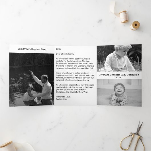 出生シーンブラッククロスチャーチクリスマス 三つ折りクリスマスカード (内部)