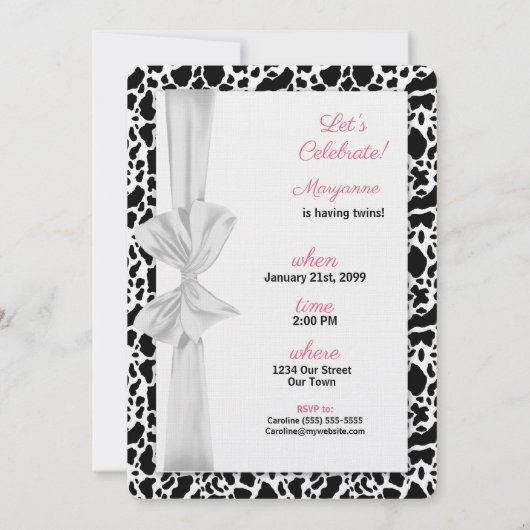 出産予定の双子女性のカーボーイ赤ちゃんシャワーピンク 招待状 (裏面)