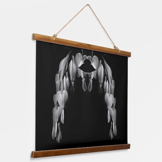 出血ハート花(白黒抽象芸術) 吊り下げ型タペストリー (傾斜あり)