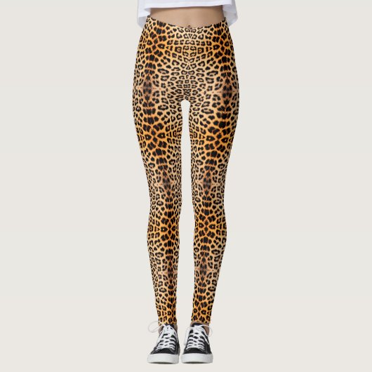 刃の鋭いチータのLeggins レギンス (正面)