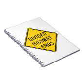 分割された道路端の記号 ノートブック (右側)