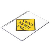 分割された道路端の記号 ノートブック (左側)