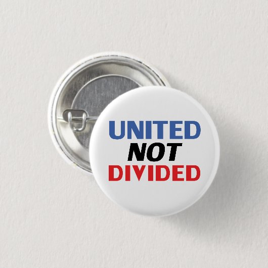 分統一された割なし – 赤、白、青 缶バッジ (正面&裏面)