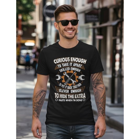 分解するのが好き – 面白いメカニックデザイン Tシャツ
