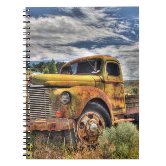 分野で断念される古いトラック ノートブック (正面)