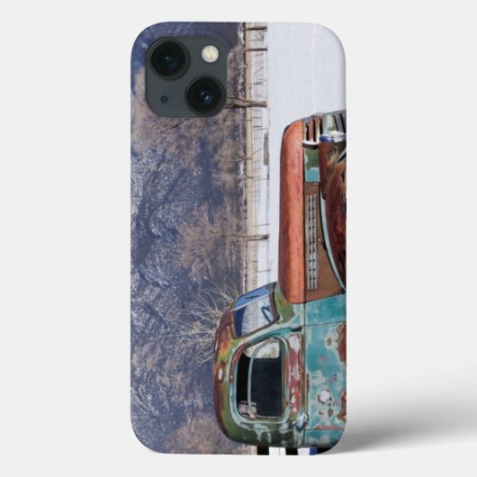 分野に坐る古いトラック Case-Mate iPhoneケース (裏面)
