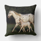 分野のAppaloosaのロバそして子馬 クッション (裏面)