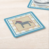 切り出しゼブラオンクリーム背景 スクエアペーパーコースター (アングル)